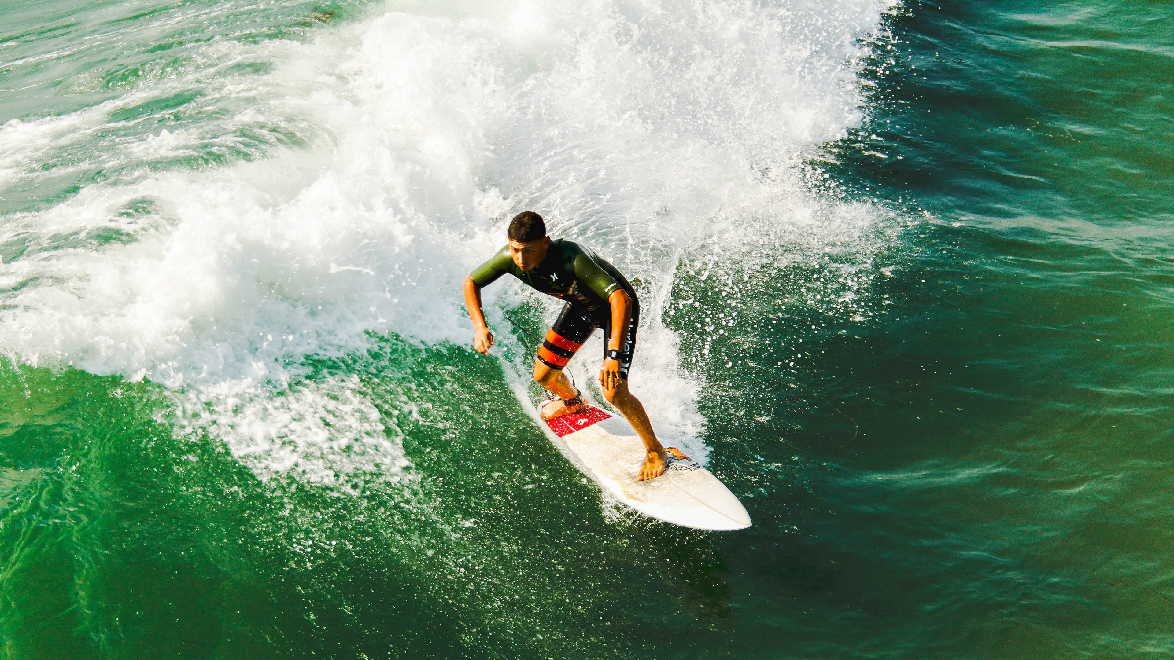 米切尔绝境重生，英超争冠夜，压力下的终极爆发