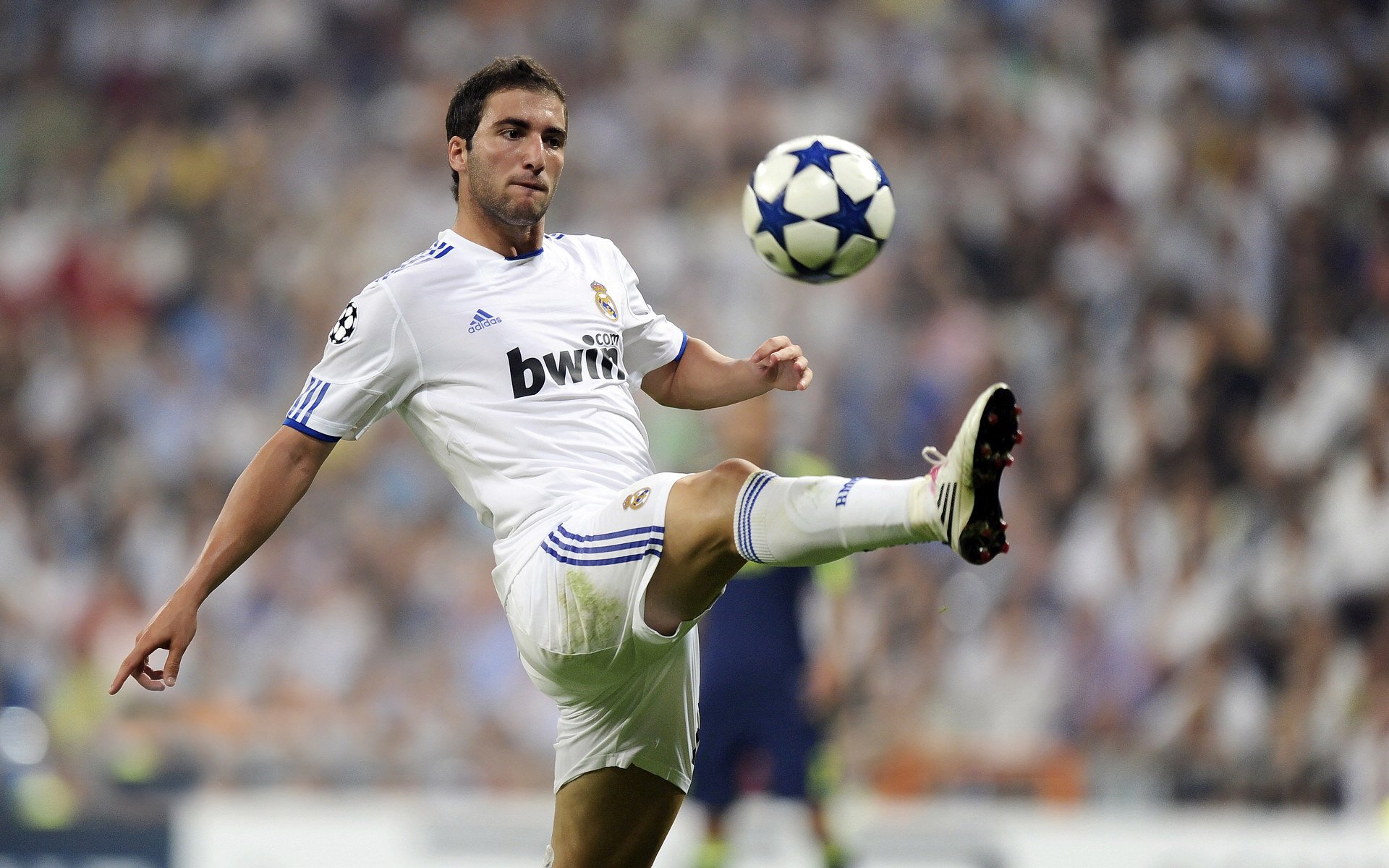 冰岛奇迹的启示，福登爆发与拉齐奥争冠战的深层共鸣